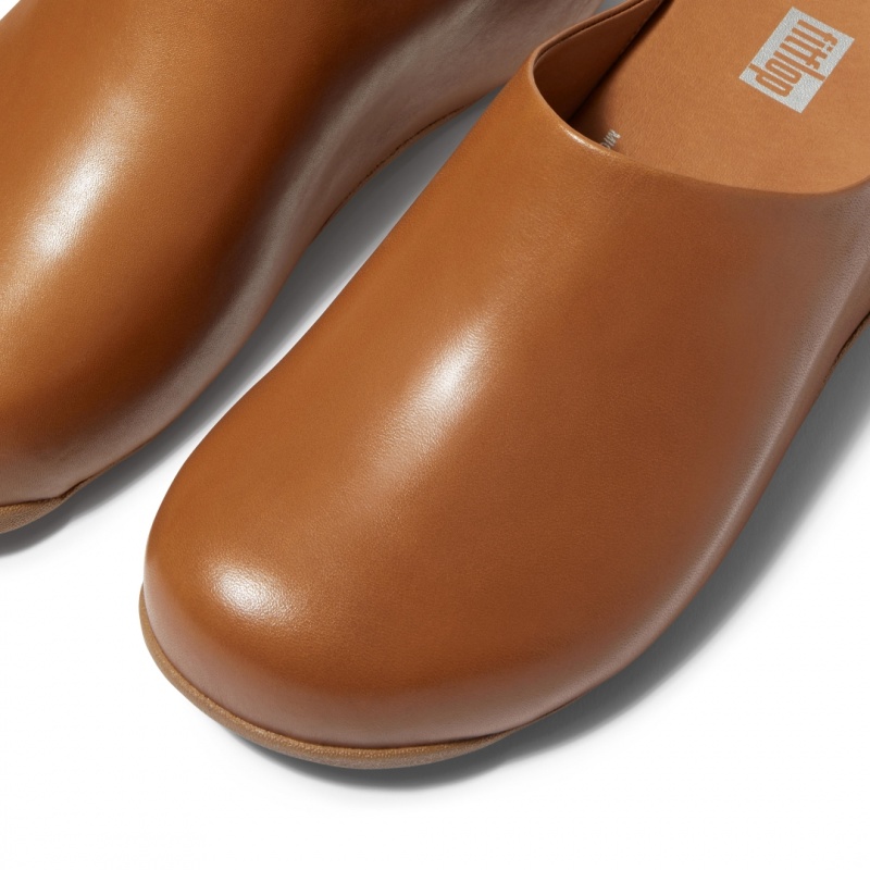 Light Brown Fitflop Shuv Wipe Clean Women's Clogs | MY-JWECUN432